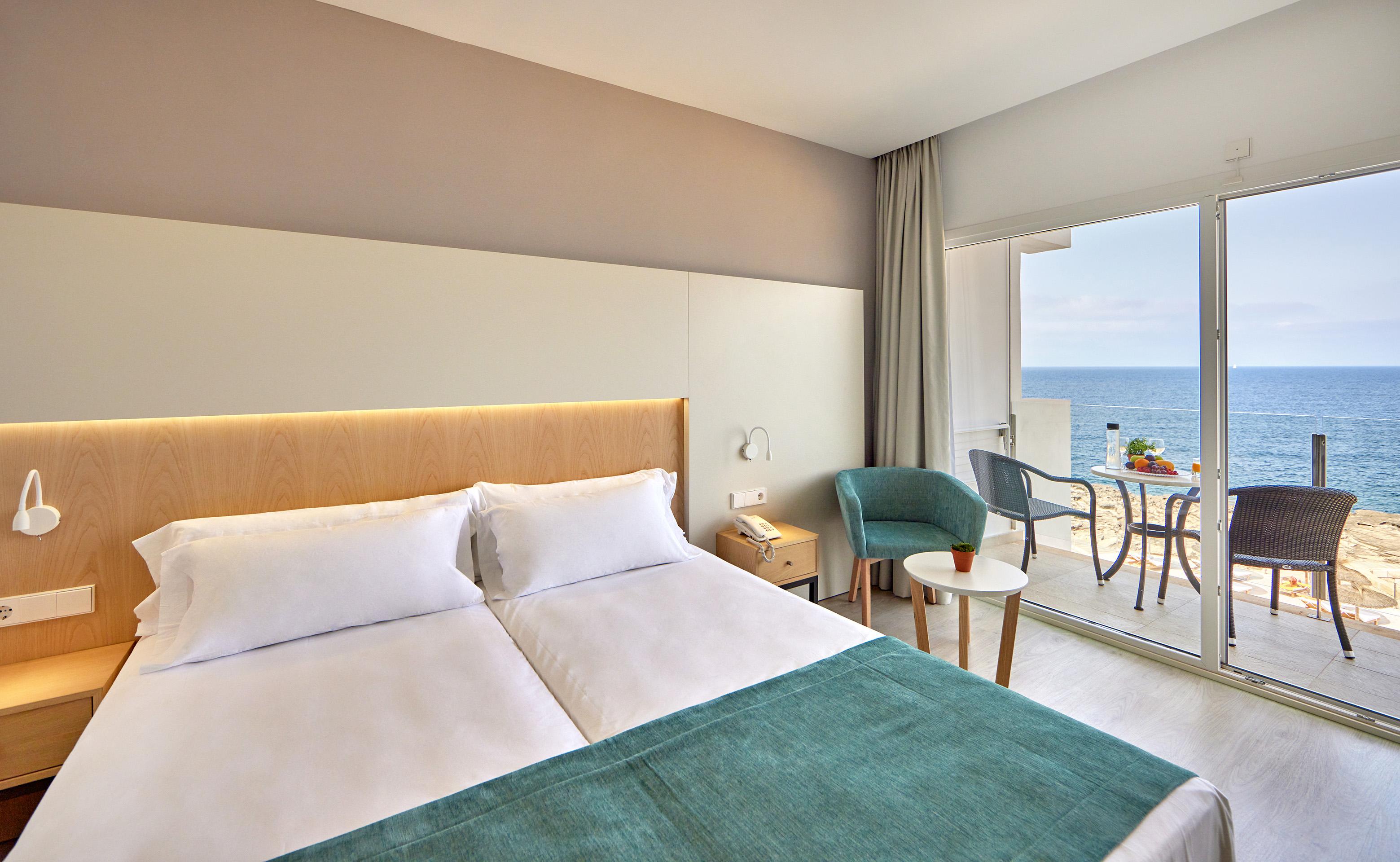 Universal Hotel Cabo Blanco - Adults Only Colonia de Sant Jordi Екстер'єр фото