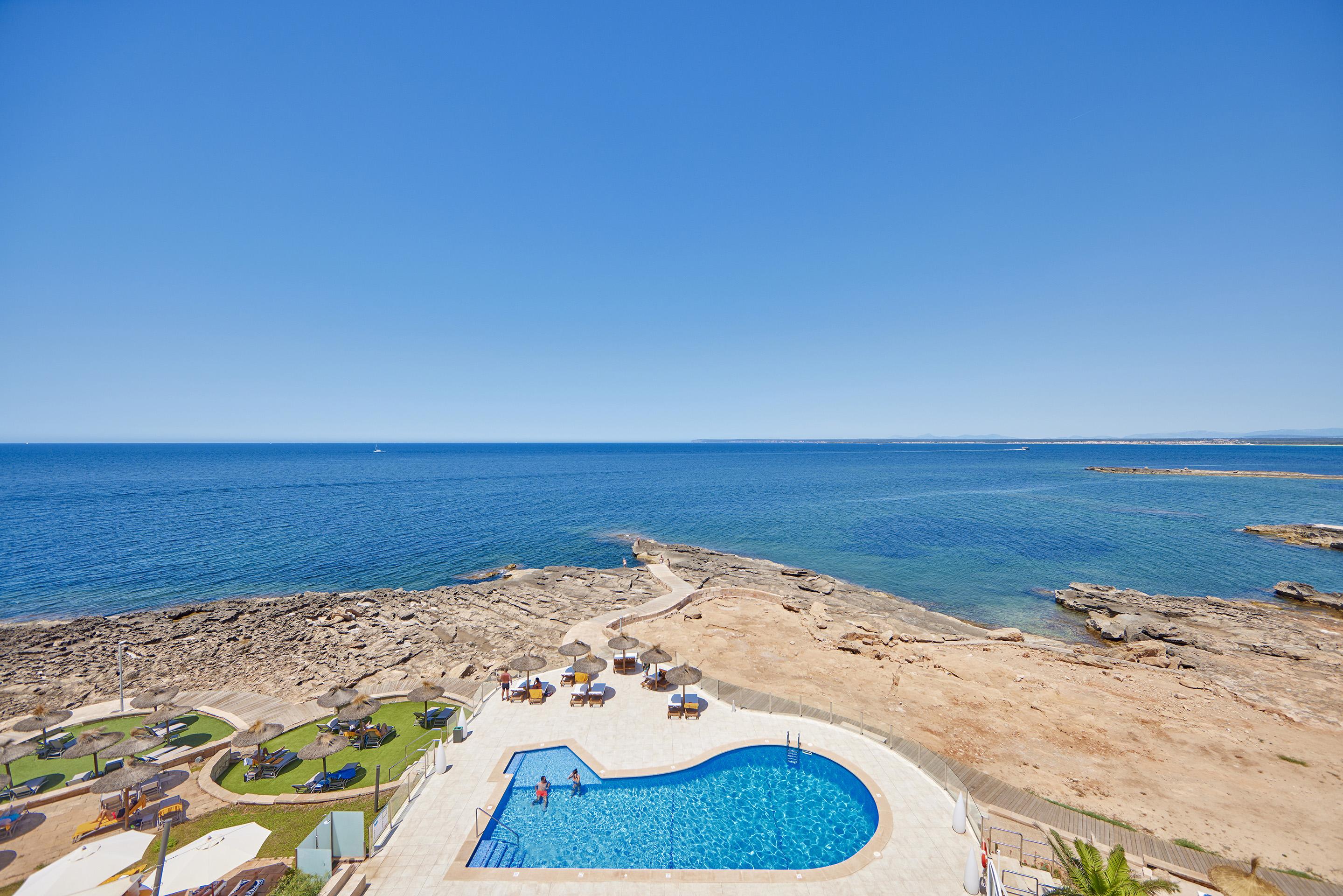 Universal Hotel Cabo Blanco - Adults Only Colonia de Sant Jordi Екстер'єр фото
