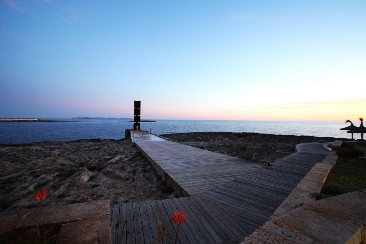 Universal Hotel Cabo Blanco - Adults Only Colonia de Sant Jordi Екстер'єр фото